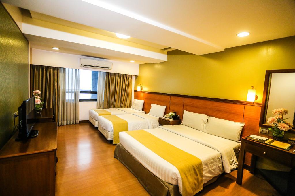 The Malayan Plaza Aparthotel 3*
