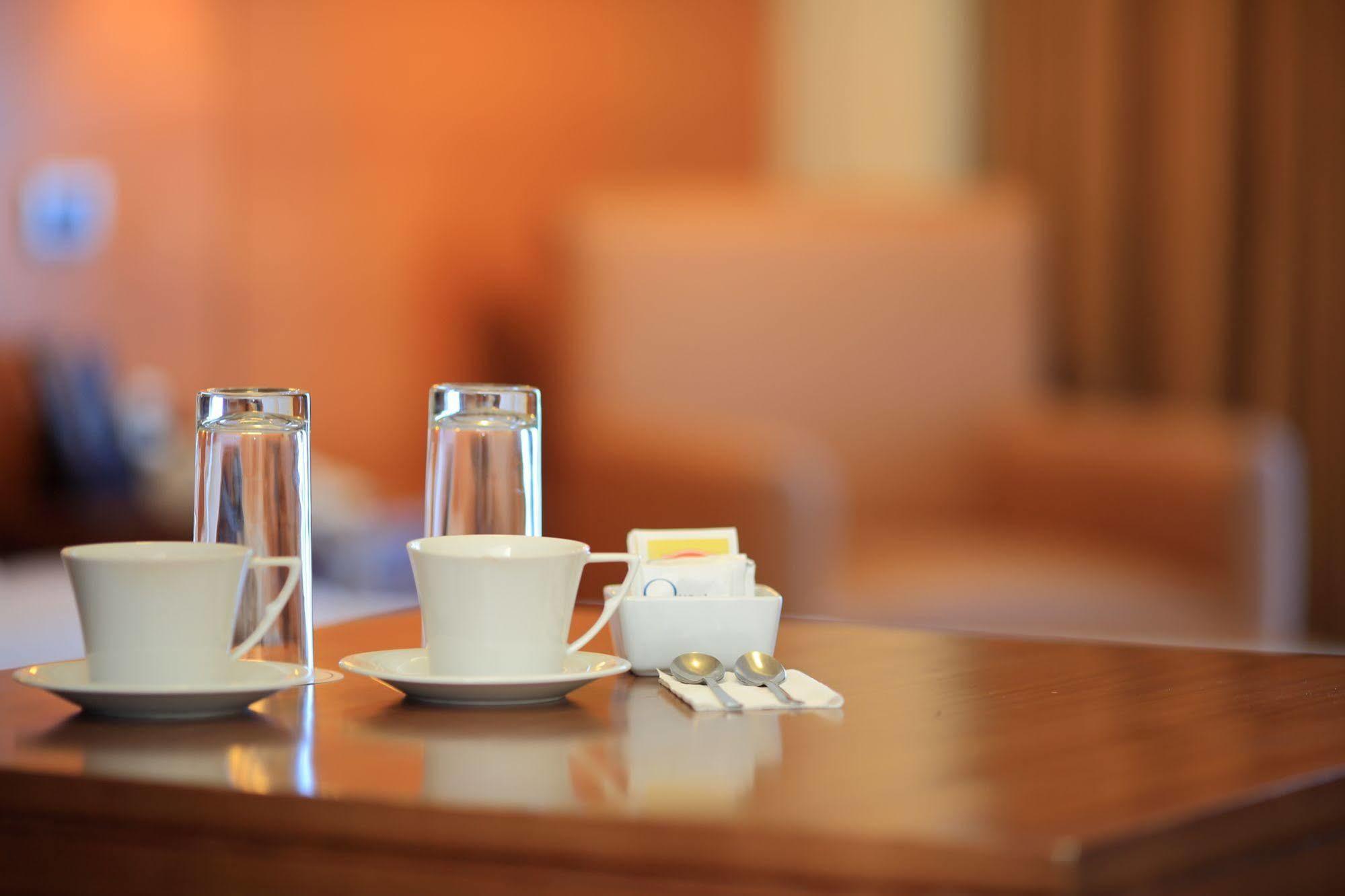 The Malayan Plaza 3* Pasig City