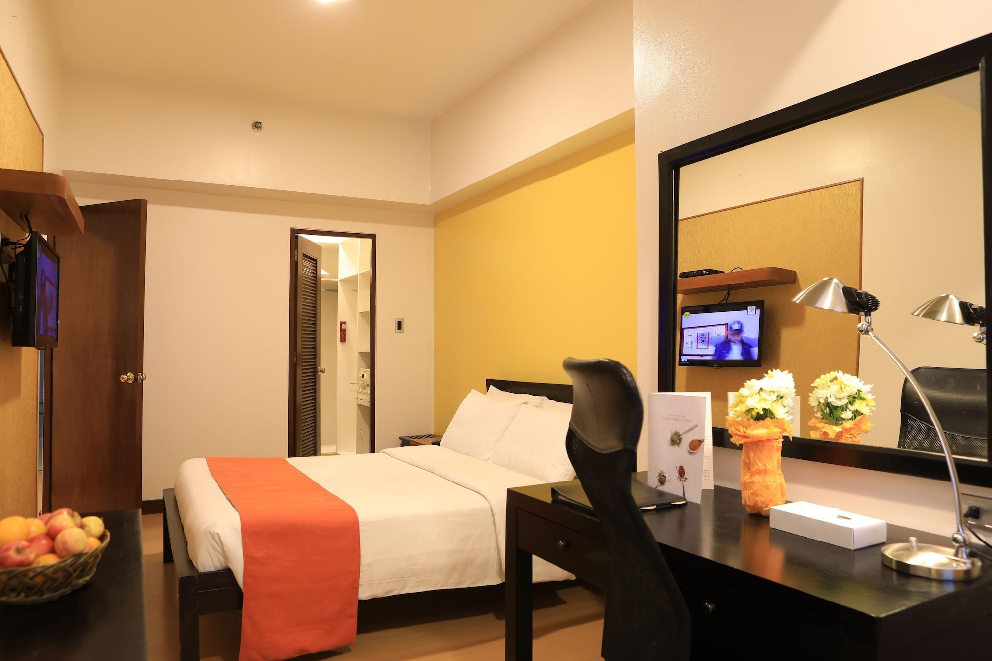 The Malayan Plaza 3* Pasig City