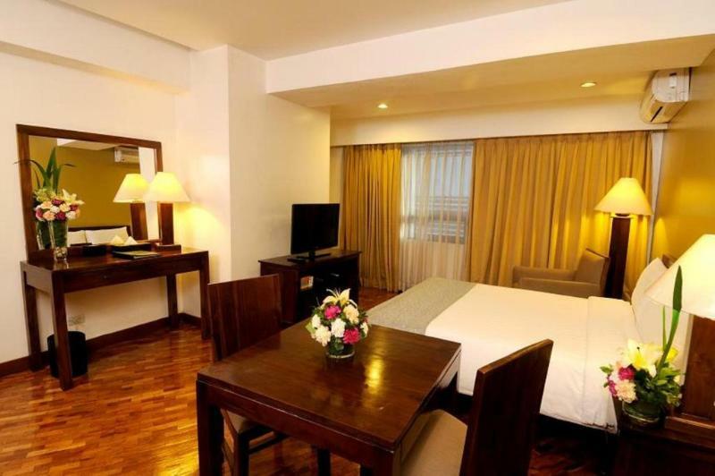 Aparthotel The Malayan Plaza